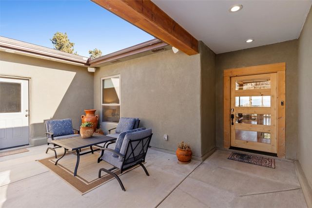 1610 Solana, Los Alamos, NM 87544