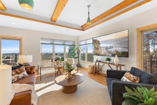 1610 Solana, Los Alamos, NM 87544