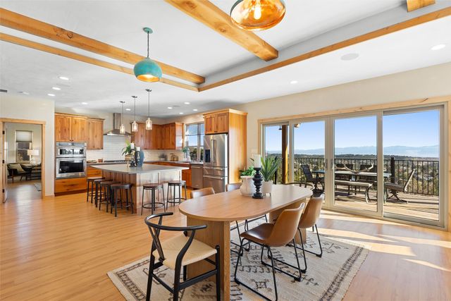 1610 Solana, Los Alamos, NM 87544