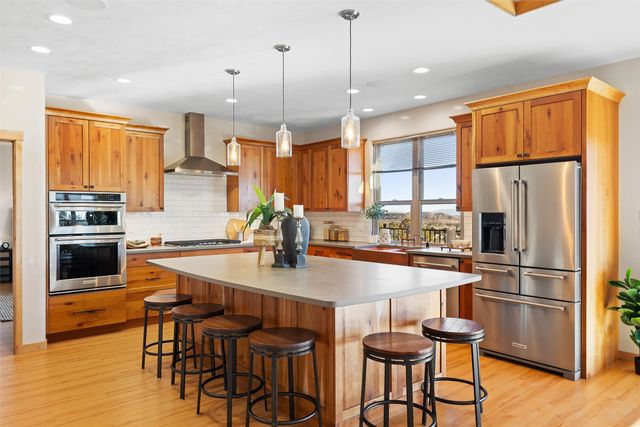 1610 Solana, Los Alamos, NM 87544