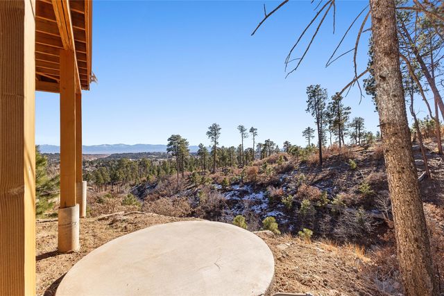 1610 Solana, Los Alamos, NM 87544