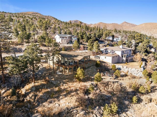 1610 Solana, Los Alamos, NM 87544