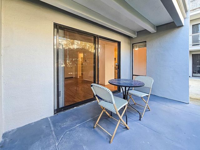 8 Admiral Dr A238, Emeryville, CA 94608