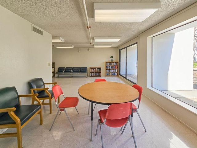 8 Admiral Dr A238, Emeryville, CA 94608