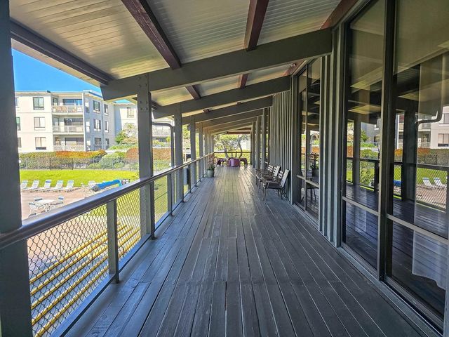 8 Admiral Dr A238, Emeryville, CA 94608