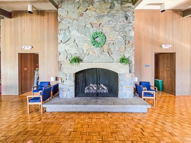 8 Admiral Dr A238, Emeryville, CA 94608