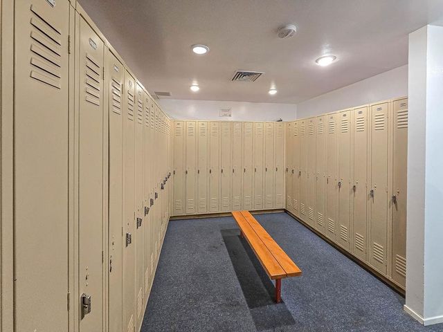 8 Admiral Dr A238, Emeryville, CA 94608