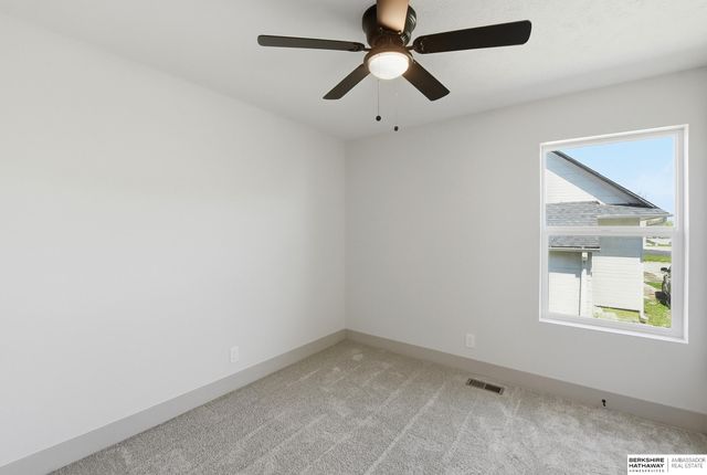 2214 N 26th Street, Omaha, NE 68111
