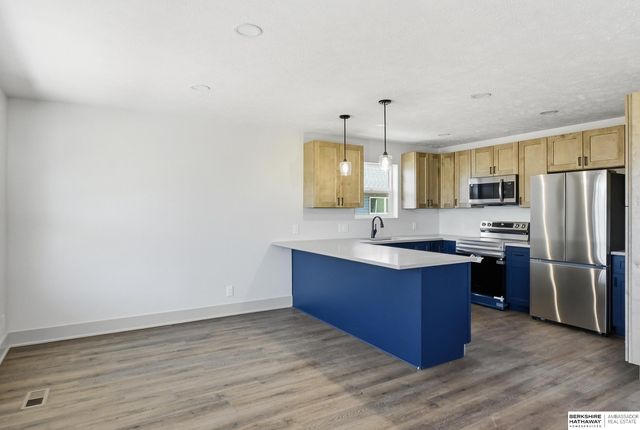 2214 N 26th Street, Omaha, NE 68111