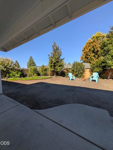 1065 Shayla Lane, Central Point, OR 97502