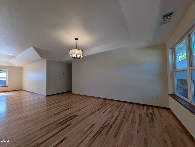 1065 Shayla Lane, Central Point, OR 97502