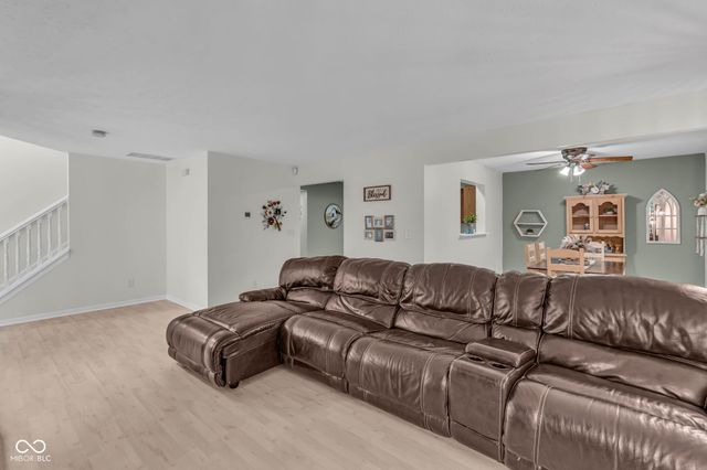5624 Fair Ridge Place, Indianapolis, IN 46221