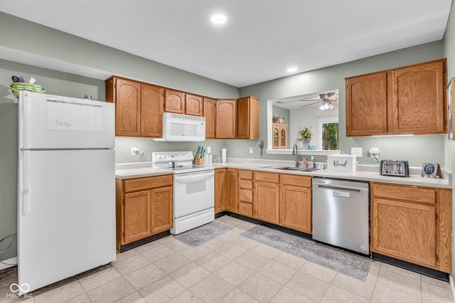 5624 Fair Ridge Place, Indianapolis, IN 46221