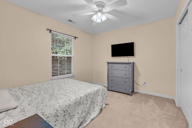 5624 Fair Ridge Place, Indianapolis, IN 46221