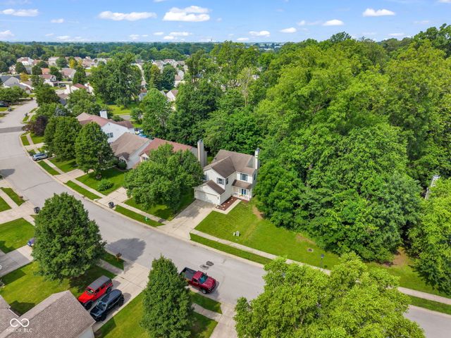 5624 Fair Ridge Place, Indianapolis, IN 46221