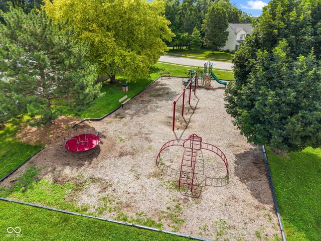 5624 Fair Ridge Place, Indianapolis, IN 46221