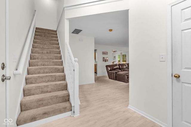 5624 Fair Ridge Place, Indianapolis, IN 46221