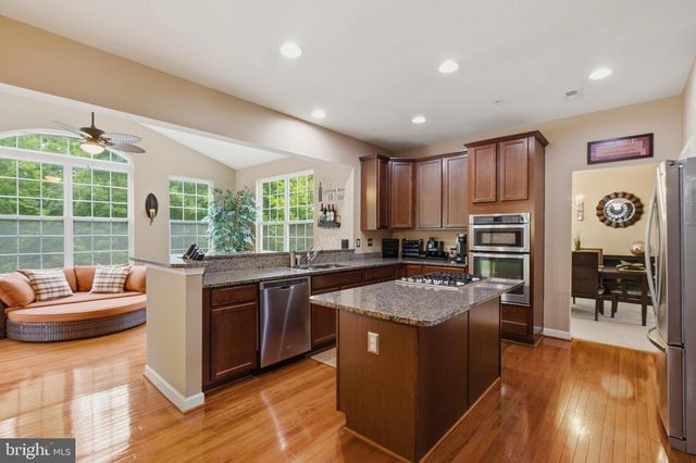 7213 AUTUMN BLAZE CT, Clinton, MD 20735