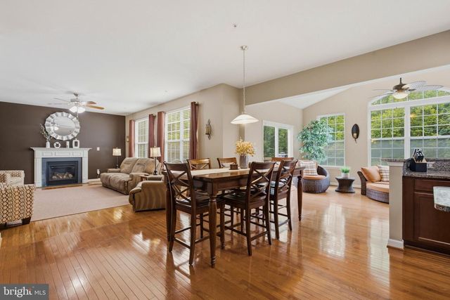 7213 AUTUMN BLAZE CT, Clinton, MD 20735
