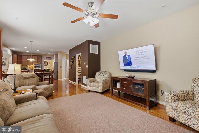 7213 AUTUMN BLAZE CT, Clinton, MD 20735
