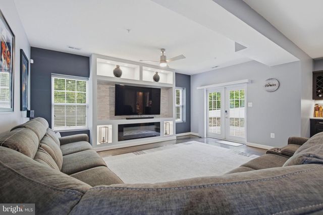 7213 AUTUMN BLAZE CT, Clinton, MD 20735
