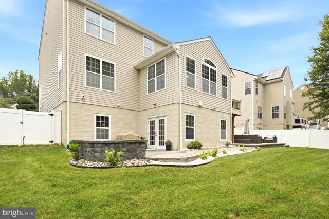7213 AUTUMN BLAZE CT, Clinton, MD 20735