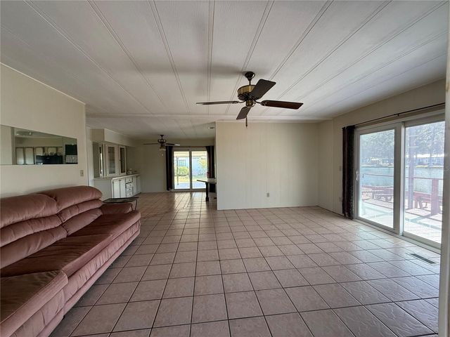 2 GROVE TRAIL, Wildwood, FL 34785