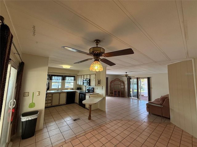 2 GROVE TRAIL, Wildwood, FL 34785