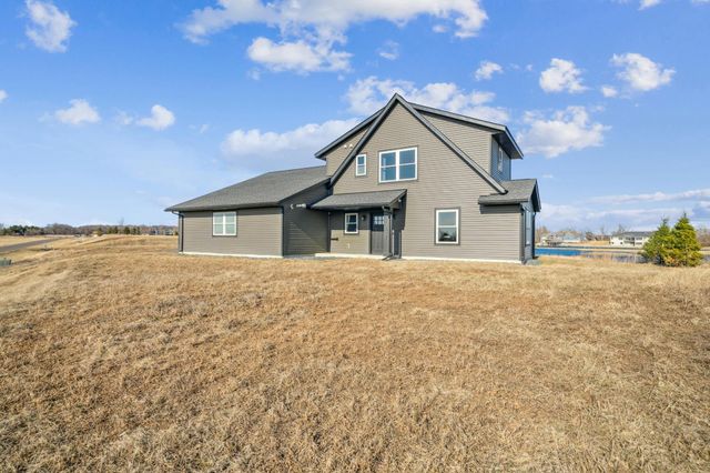 35647 Oxford Avenue, Chisago Lake Twp, MN 55012