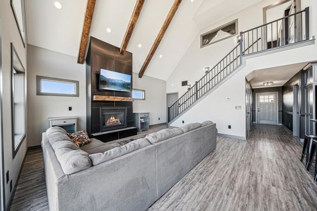 35647 Oxford Avenue, Chisago Lake Twp, MN 55012