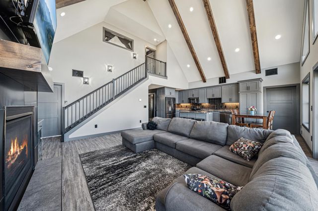 35647 Oxford Avenue, Chisago Lake Twp, MN 55012