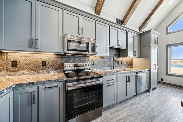 35647 Oxford Avenue, Chisago Lake Twp, MN 55012