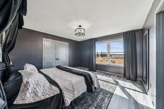 35647 Oxford Avenue, Chisago Lake Twp, MN 55012