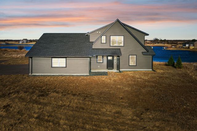 35647 Oxford Avenue, Chisago Lake Twp, MN 55012