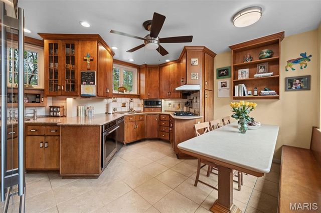 665 W Polo Drive, Clayton, MO 63105