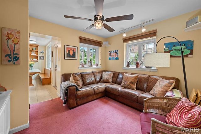 665 W Polo Drive, Clayton, MO 63105