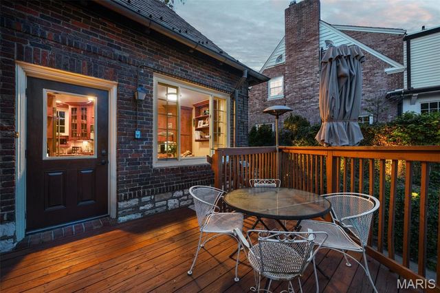 665 W Polo Drive, Clayton, MO 63105