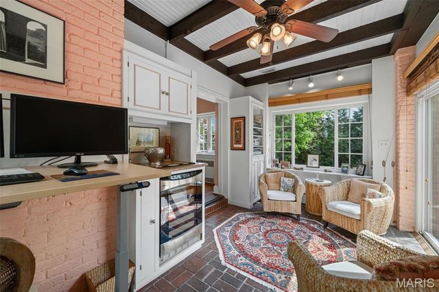 665 W Polo Drive, Clayton, MO 63105
