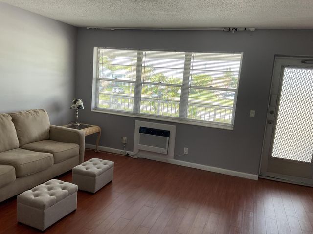 231 Berkshire K, West Palm Beach, FL 33417