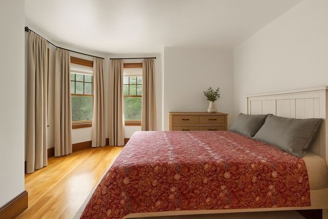 29 Dell Ave, Boston, MA 02136