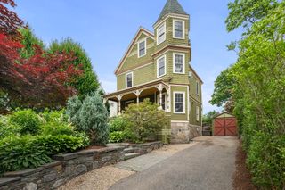 29 Dell Ave, Boston, MA 02136