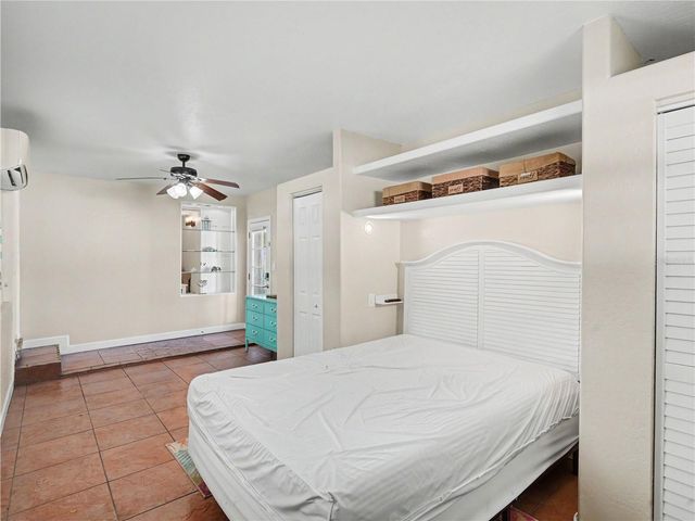 2547 BAHIA VISTA STREET, Sarasota, FL 34239