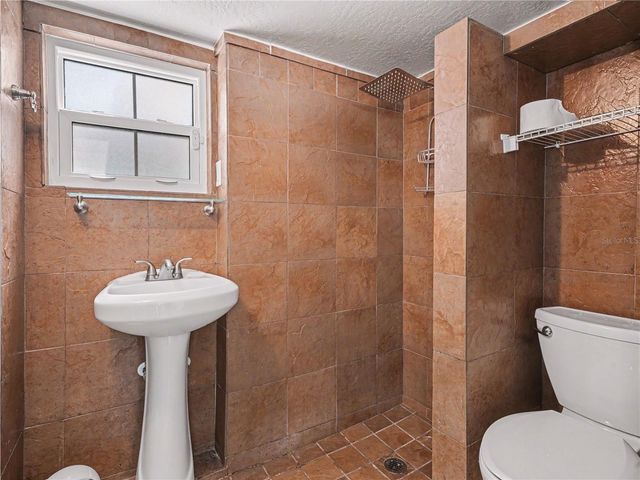 2547 BAHIA VISTA STREET, Sarasota, FL 34239