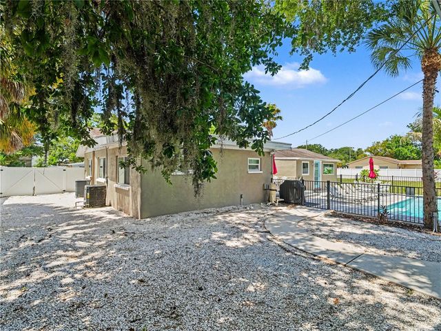 2547 BAHIA VISTA STREET, Sarasota, FL 34239