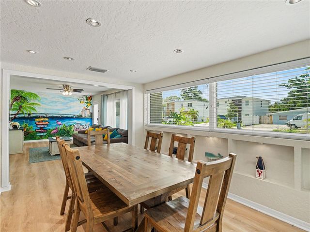 2547 BAHIA VISTA STREET, Sarasota, FL 34239
