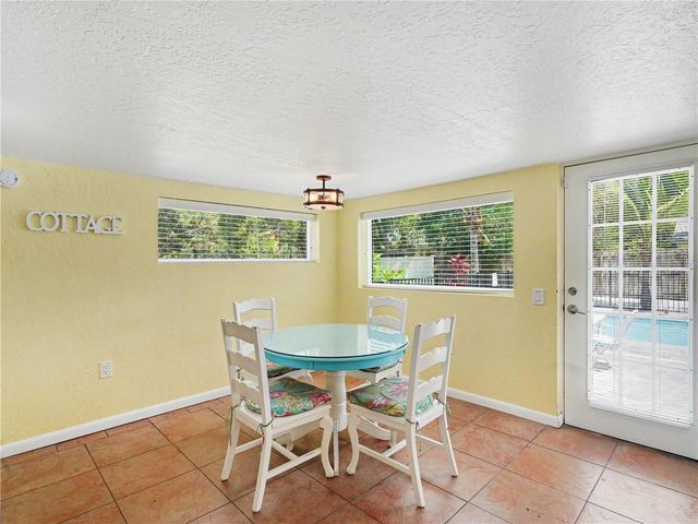 2547 BAHIA VISTA STREET, Sarasota, FL 34239