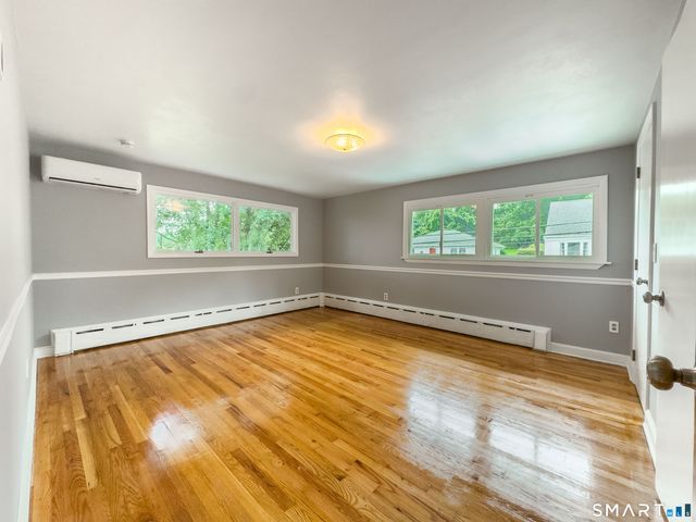 81 Esther Avenue, Waterbury, CT 06708