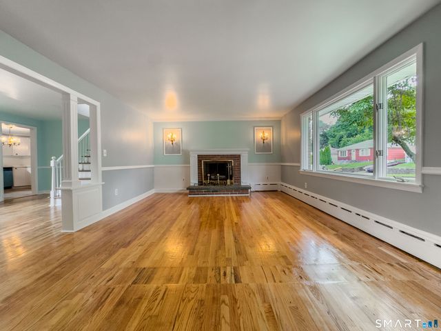 81 Esther Avenue, Waterbury, CT 06708