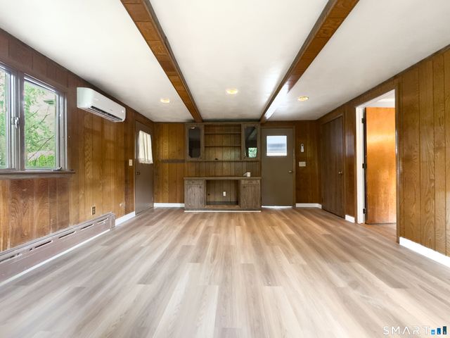 81 Esther Avenue, Waterbury, CT 06708