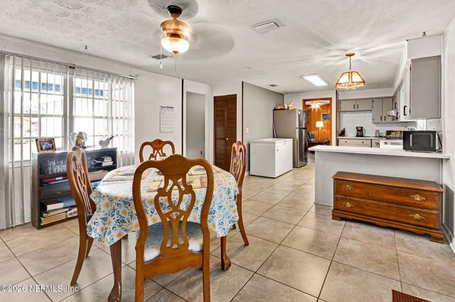 549 CLERMONT Avenue S, Orange Park, FL 32073